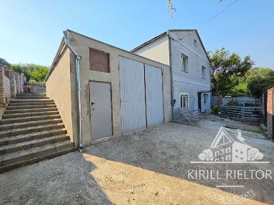 Продам дом с гаражом под СТО (12 квартал, TERRA, Шинник)