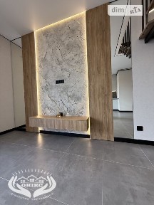 Продаж 100 поверхового таунхауса 90 кв. м, 3 кімнати, на вул. Незалежності • ID 34696618