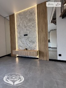 Продаж 100 поверхового таунхауса 90 кв. м, 3 кімнати, на вул. Незалежності • ID 34696618