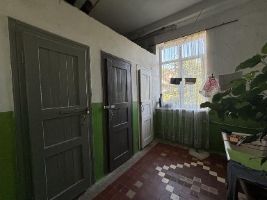 Продаж кімнати квартирного типу