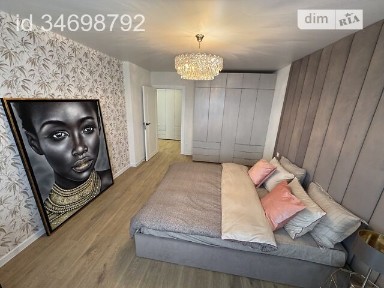 Продаж 1к квартири 47 кв. м на вул. Михайла Максимовича 32В • ID 34698792