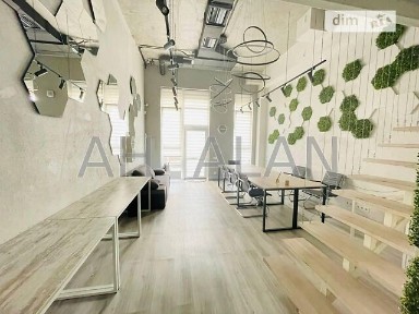 Продаж офісного приміщення 50 кв. м. на 1 поверсі на вул. Сирецько-Садова 1, семиповерхова будівля • ID 34697115