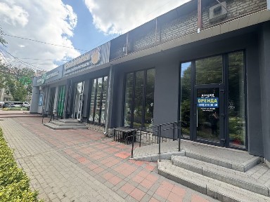 Вінниця, вулиця Володимира Винниченка 2