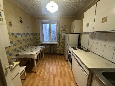 Продаж 3к квартири 66 кв. м на мас. Червоний Камінь 3 • ID 34697936