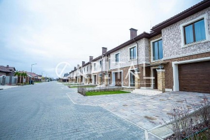 Аренда таунхауса 215м2, КГ Лагуна, Осокорки