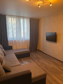 Київ, Дарницький, вулиця Соломії Крушельницької 15