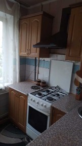Київ, Полярна вул., 7