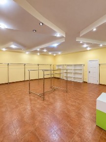 ОРЕНДА КОМЕРЦІЙНОГО ПРИМІЩЕННЯ | перспективна локація для бізнесу !