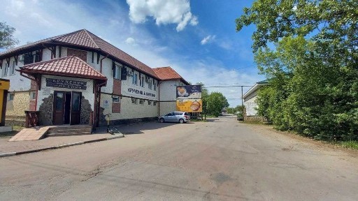 Комерція з ремонтом та комунікаціями, 172м2
