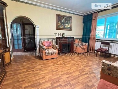Продаж 2 поверхового будинку з ділянкою на 10 соток, 180 кв. м, 5 кімнат, на вул. Будівельників • ID 34746438