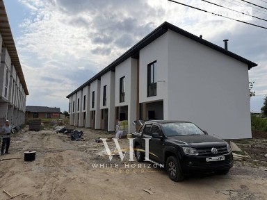 Продаж 2 поверхового таунхауса з ділянкою на 1 сотку, 75 кв. м, 3 кімнати, на вул. Депутатська • ID 34698836