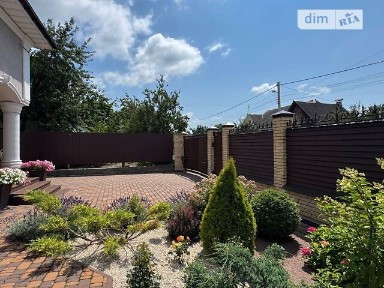 Продаж 2 поверхового будинку з гаражем і ділянкою на 5 соток, 255 кв. м, 5 кімнат, на вул. Механізаторів • ID 34698480