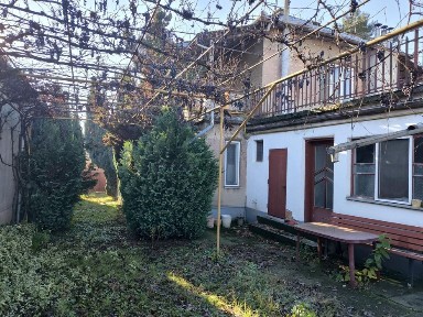 Продається будинок в центрі м. Берегове.