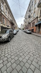 Оренда; Чернівці; приміщення; центр; фасад; газове опалення
