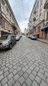 Оренда; Чернівці; приміщення; центр; фасад; газове опалення