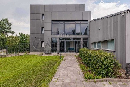 Продаж / офісно-виробничо-складський комплекс / Ціла будівля / 1777 м² / вул. Шолуденка, Вишгород