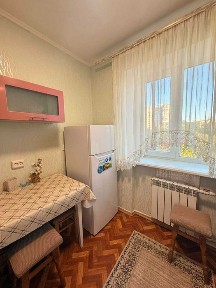 Сдам недорого 2 комнатную квартиру до лета