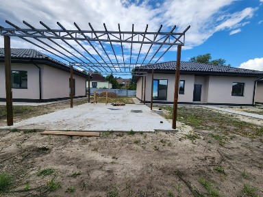 Продаж будинків с. Погреби