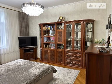 Верховної Ради бульвар, мікрорайон Соцмісто, район Дніпровський, Київ, метро Дарниця, бул. Верховної Ради 13 • ID 34699563