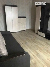 Архітектора Вербицького вулиця, 19, мікрорайон Харківський Масив, район Дарницький, Київ, метро Вирлиця, вул. Архітектора Вербицького 19 • ID 34697881