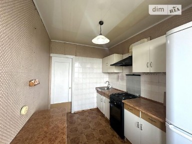 Бакинська вулиця, мікрорайон Сирець, район Шевченківський, Київ, метро Дорогожичі, вул. Бакинська 26 • ID 34697331