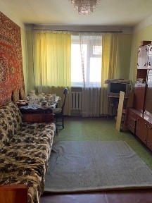 Продаю двокімнатну квартиру на 2му поверсі (р-он Ковельський)