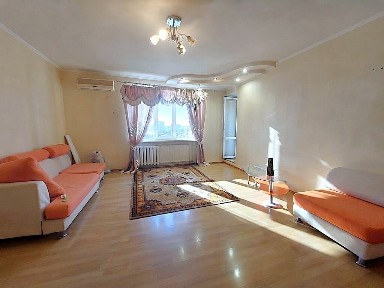 Продаж 2-кімнатної квартири 73 м², Якова Бреуса вул., 61/8