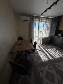 Пропонується в довгострокову оренду 2 к. квартира СВІТЛО НЕ ВИМИКАЮТЬ