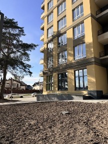 Оренда комерційного приміщення 66 м на Симоненка 38 Krona Park 2