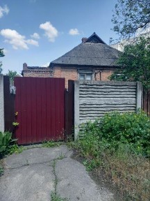 Продам будинок у м. Кременчук (р-н Пивзавод)