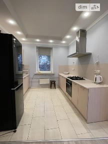 Продаж 2 поверхового будинку з ремонтом і ділянкою на 18 соток, 300 кв. м, 3 кімнати, на вул. Лесі Українки • ID 34702023