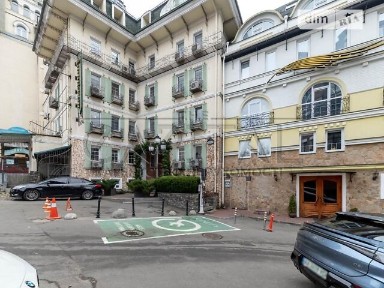 Продаж 6 поверхового будинку 1169.3 кв. м, 1 кімната, на вул. Воздвиженська 58 • ID 34701961
