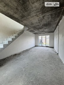 Продаж 3 поверхового таунхауса з ділянкою на 1 сотку, 96 кв. м, 4 кімнати, на вул. Живописна • ID 34701917