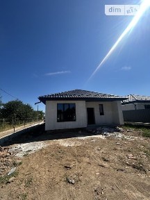 Продаж 1 поверхового будинку з ділянкою на 3.5 сотки, 83 кв. м, 3 кімнати, на вул. Морська • ID 34700790
