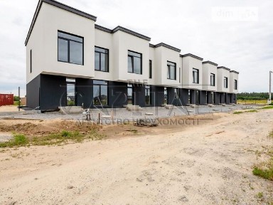 Продаж 2 поверхового будинку з опаленням і ділянкою на 6 соток, 115 кв. м, 1 кімната, на пров. Шкільний • ID 34700015