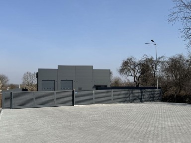 Оркнда сучасного складського приміщення 1200м², 42сот. в 7 км від Львова в с. Бартатів з прямим виїздом на логістичний шлях М11 Львів-Шегині.