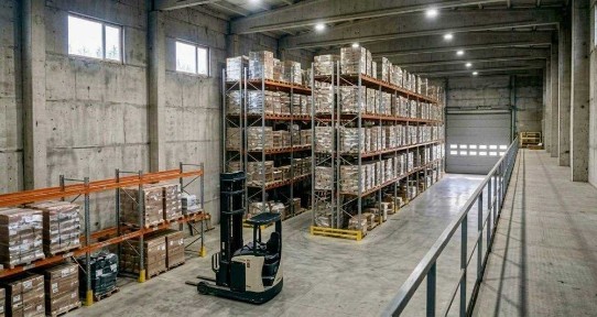 Продаж Виробничо-складського комплексу 10 324 м²