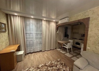 Одеса, Приморський, Полуничний провулок 25