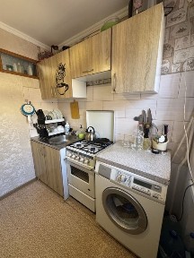 Продаж 1к квартири 30.6 кв. м на вул. Парусна • ID 34699551