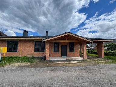 Одноповерховий будинок з цегли 150 кв. м. Берківці, Стеценка, Лавіна