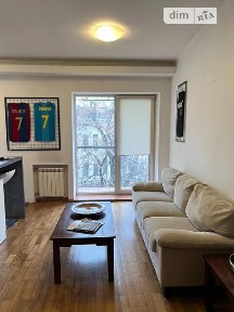 Довготривала оренда 3к квартири на вул. Набережно-Хрещатицька 3А • ID 34701764