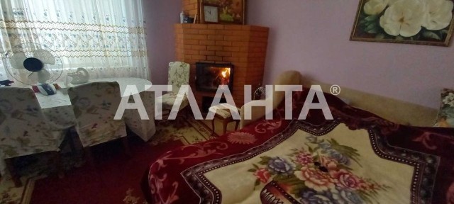 Капітальний будинок у Кошарах
