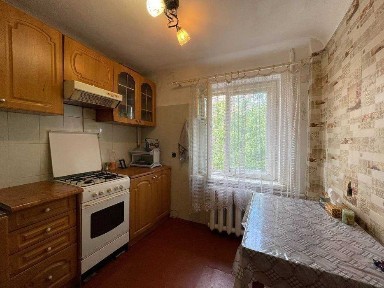 Степана Бандери вулиця, район Центр, Рівне, вул. Степана Бандери 19 • ID 34703292