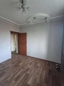 Продам 3х комнатную кв. Чугуев
