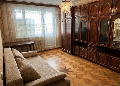 Продам 2 к. квартиру Холодная Гора (405129)