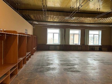 Пропонуємо в оренду складські приміщення, площа Визволення!