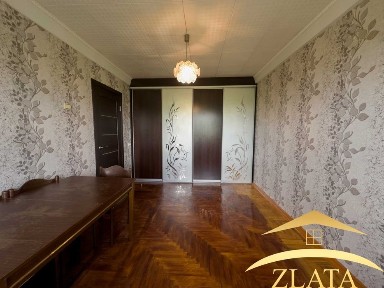 Продаж 1-к квартири на Космосі