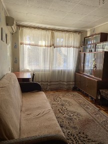 Продам 1-кімнатну квартиру, 2/5 поверх, Космос