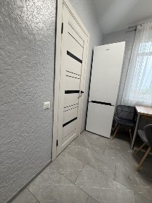 Продам 1но кім квартиру з сучасним ремонтом в центрі міста Радехів