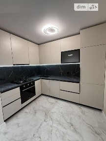 Київська вулиця, район Бам, Тернопіль, вул. Київська • ID 34703496